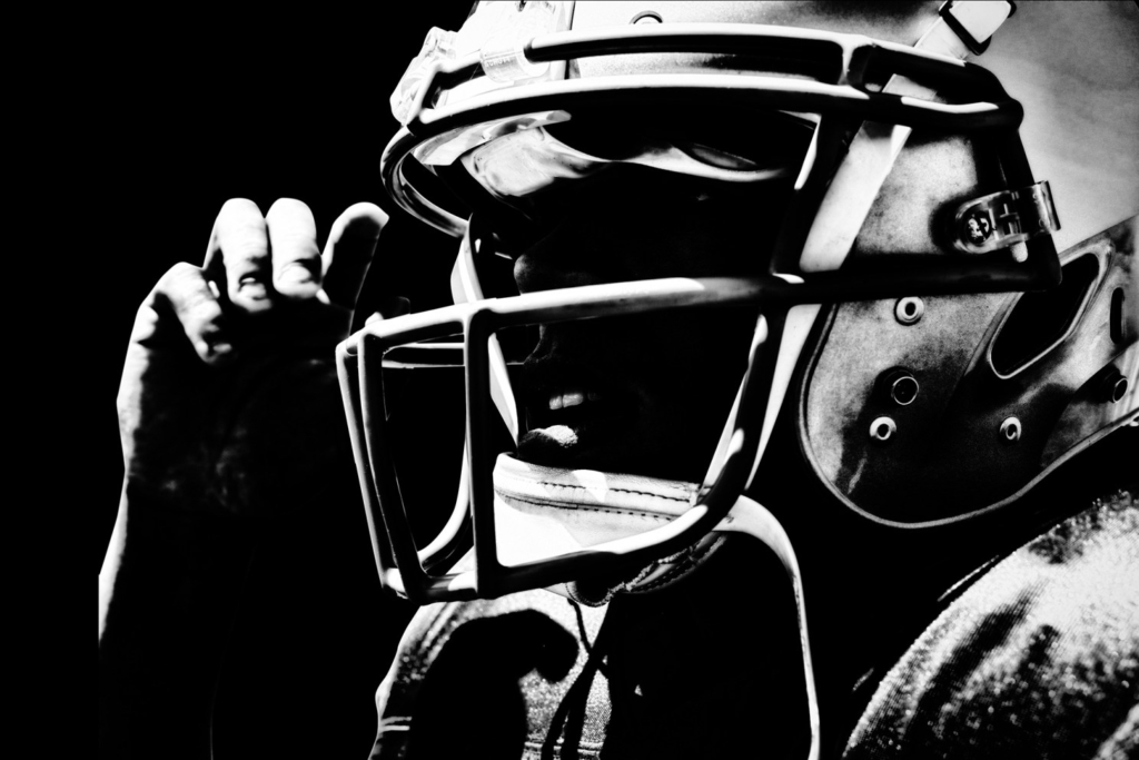 NFL players 4 times more likely to die of brain disease, study finds